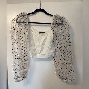 Zara XS white crop top. White mesh puff sleeves black polka dot